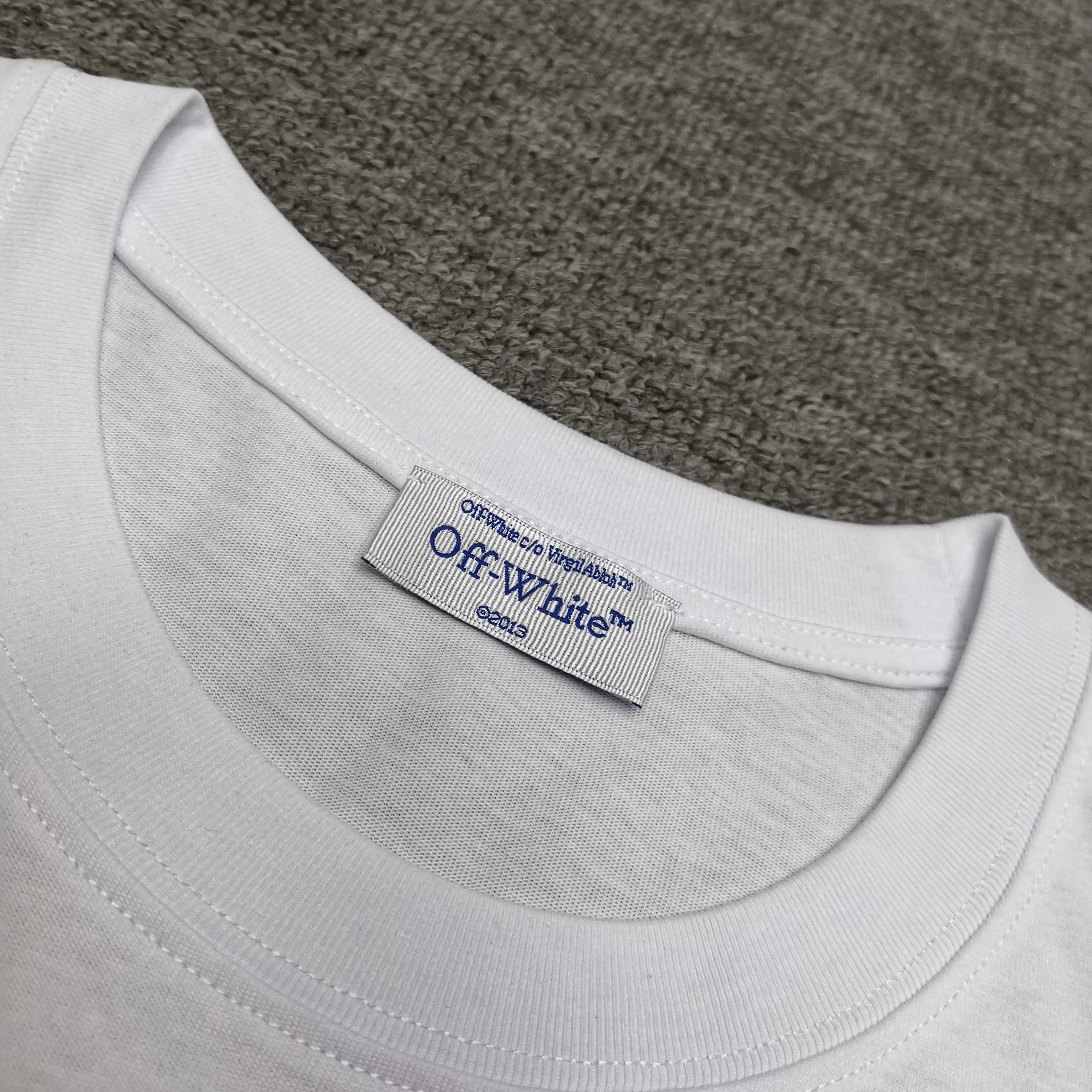 Top version ❤️off white new loose version orange and blue arrow letter short-sleeved T-shirt Size: S M L XL Color: Black White P240